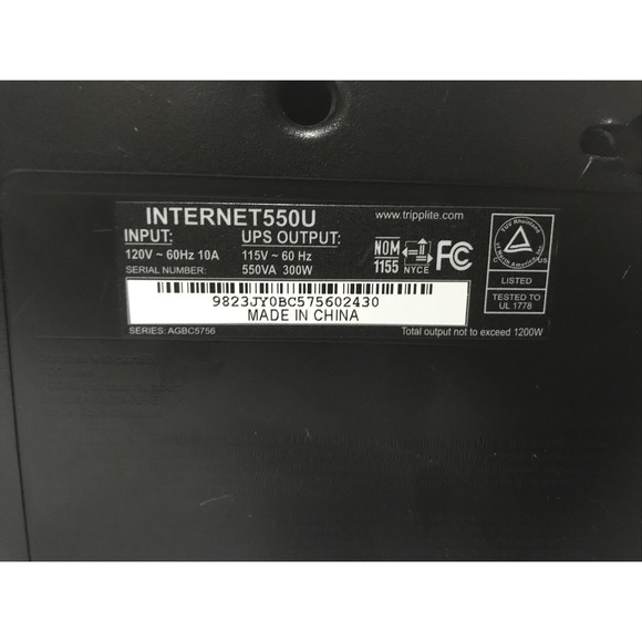 Tripp Lite Internet Office UPS Power INTERNET 550U TRIPPLITE Needs Battery AsIs - Picture 4 of 7